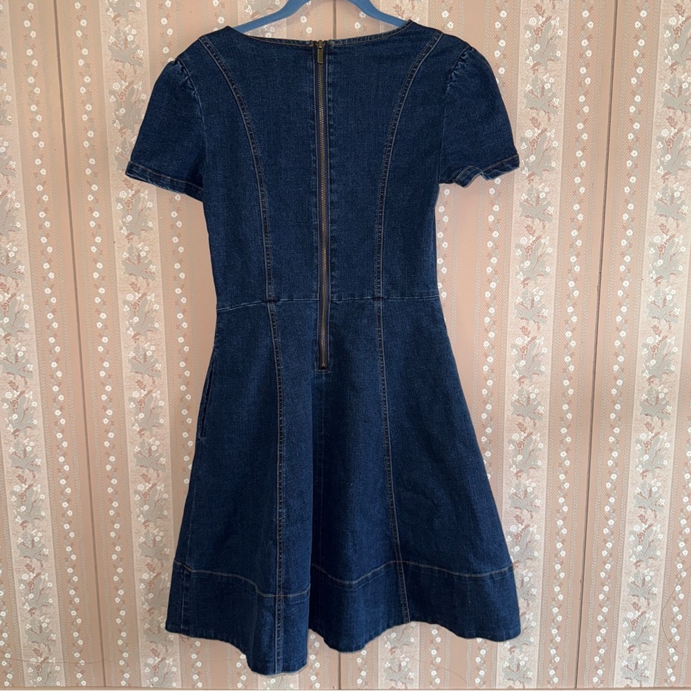 Women’s Draper James Short Sleeve Circle Dress, Size 4 - Picture 3 of 8